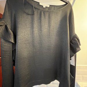 Two by Vince Camuto Black top